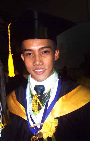 Mr Glen Dareen A. Santos, CPA. (bs accountancy 2012, cum laude)